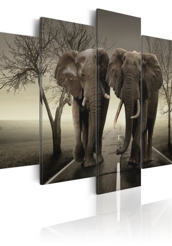 ARTGEIST It's a wild World! - Billede af elefanter der gr p vej trykt p lrred - Flere strrelser