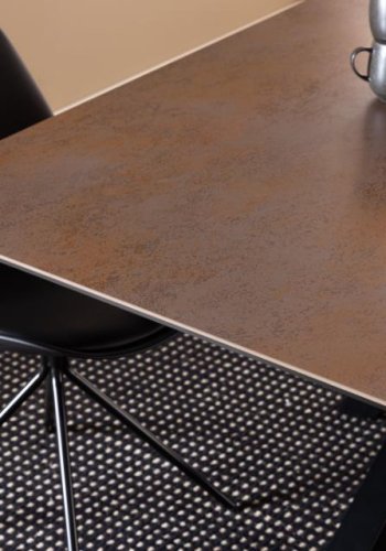 ACT NORDIC Heaven spisebord, rektangulr - rustbrun keramik og sort stl (200x100)