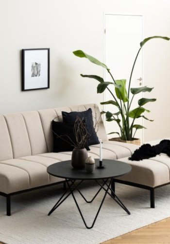 ACT NORDIC Caix skammel, m. lodret syning, rektangulr - beige stof og sort stl (100x61)