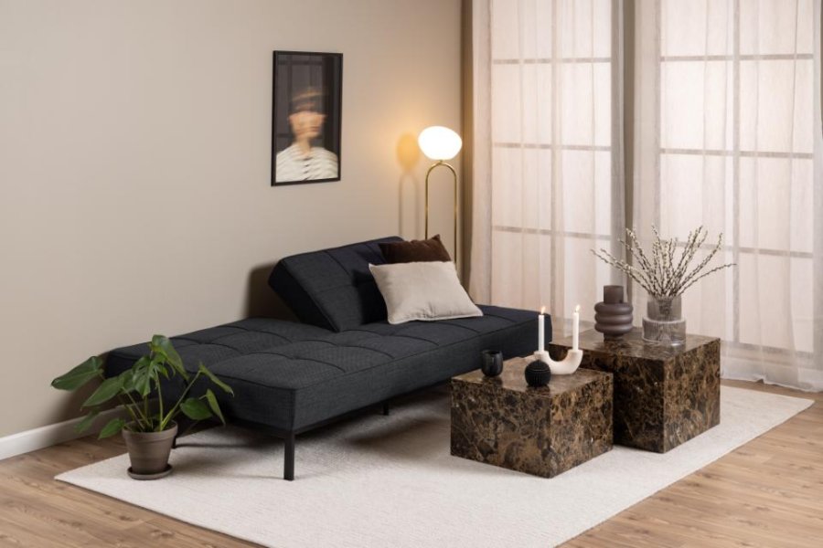 ACT NORDIC Perugia sovesofa - mrkegr stof og sort stl