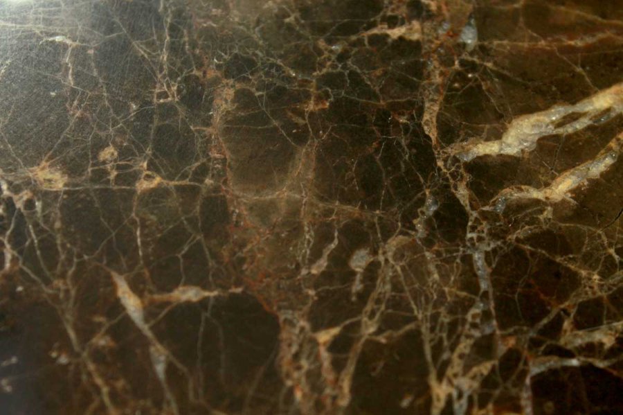 Skrebrt - brun marmor, rundt