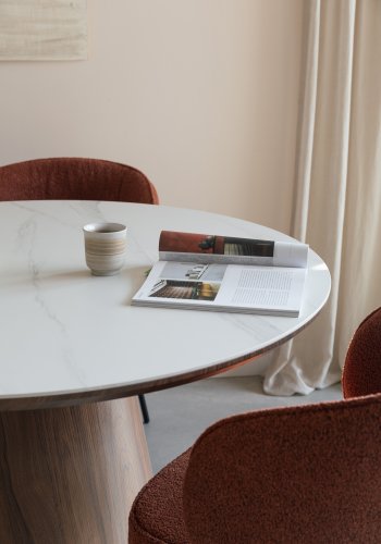 WHITE LABEL LIVING Almira spisebord, oval - snehvid mat sintret sten og valnd papirfinér (200x90)