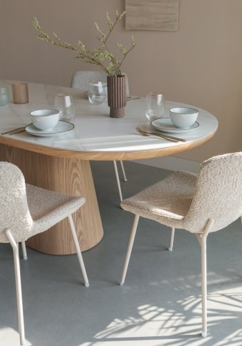 WHITE LABEL LIVING Almira spisebord, oval - snehvid mat sintret sten og valnd papirfinér (200x90)
