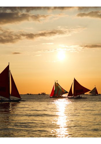ARTGEIST Fototapet - sailing boats - sunset, bde og solnedgang (flere strrelser)