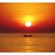ARTGEIST Fototapet - Solnedgang med fiskekutter (flere strrelser)