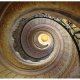 ARTGEIST  Fototapet af Decorative spiral stairs (flere strrelser)