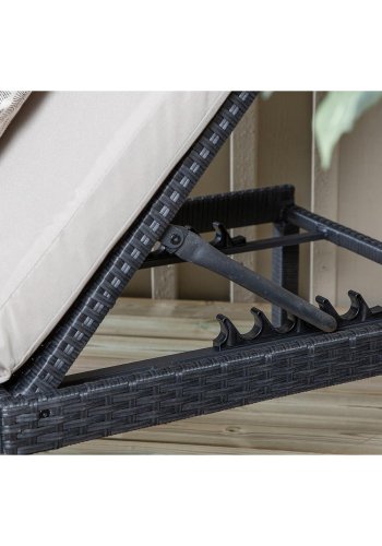 VENTURE DESIGN Bilbao liggestol, m. hynde - gr polyester, sort polyrattan og aluminium