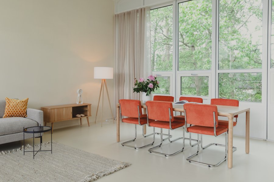 ZUIVER Ridge Rib spisebordsstol - orange fljl polyester og slv krom