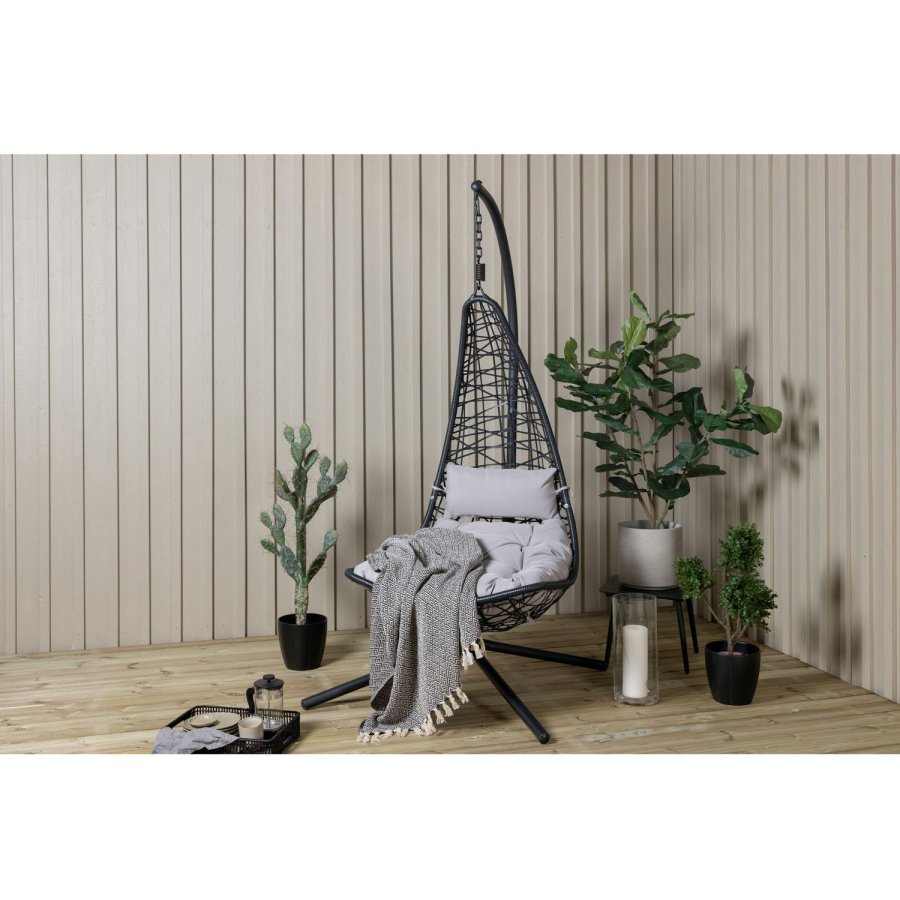 VENTURE DESIGN Edinburgh hngestol, m. hynde - gr polyester, sort polyrattan og aluminium