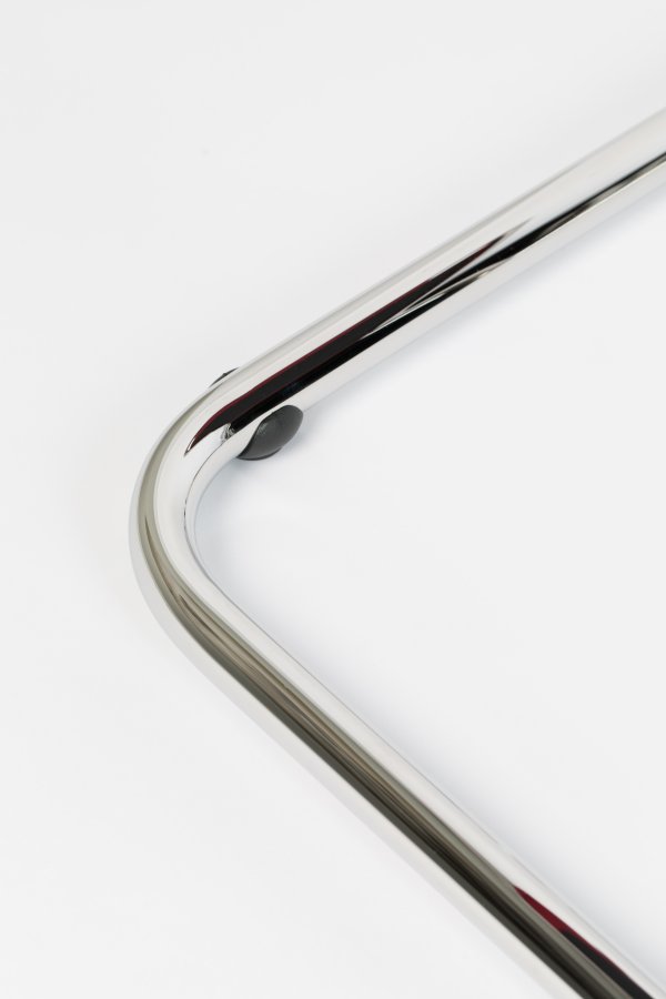 ZUIVER Ridge Rib spisebordsstol - lysegr fljl polyester og slv krom