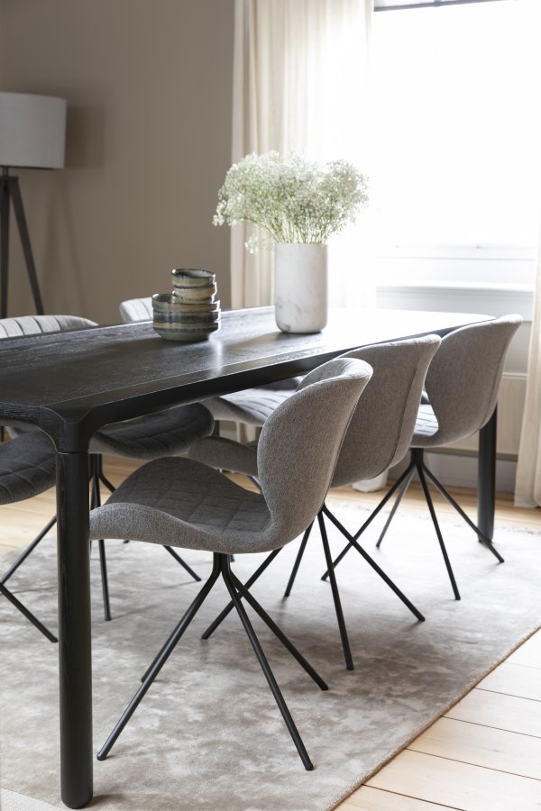 ZUIVER OMG spisebordsstol - lysegr polyester og sort jern