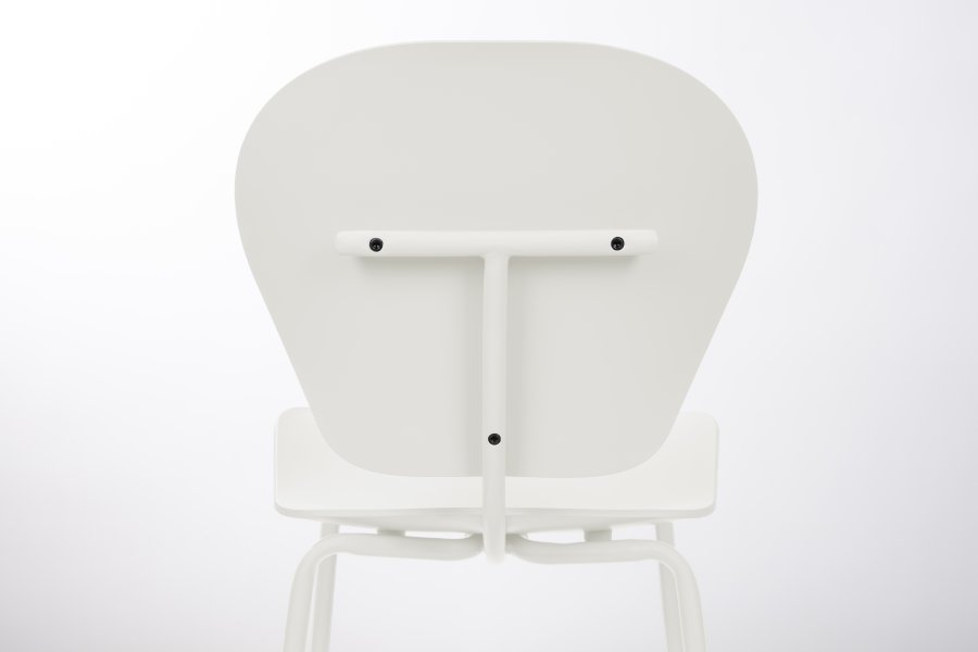 ZUIVER Ocean kokosmlk spisebordsstol - hvid genbrugt plast fra havet og hvid metal