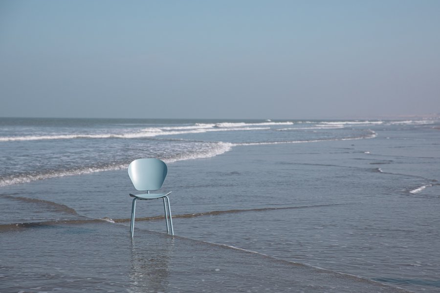 ZUIVER Ocean spisebordsstol - ocean bl genbrugt plast fra havet og ocean bl metal