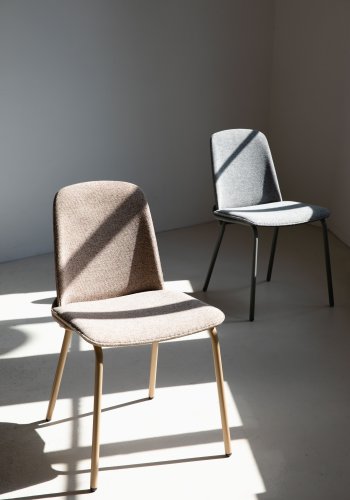 ZUIVER Clip spisebordsstol - gr polyester, egefinér og metal