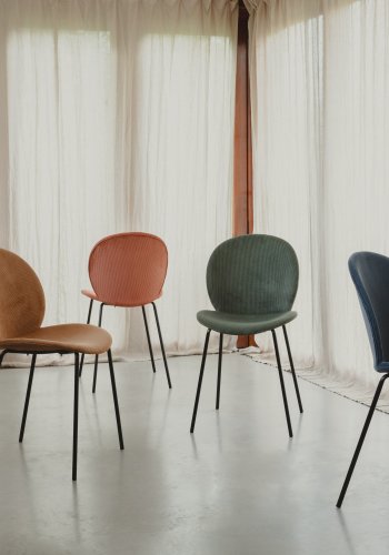 ZUIVER Bonnet spisebordsstol - grbl fljl stof og sort metal