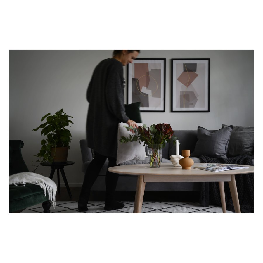 ROWICO oval Yumi sofabord - hvidvasket egetrsfiner og eg (130x65)