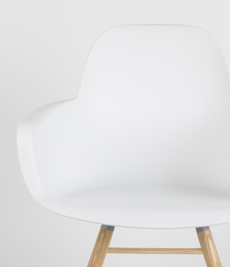 ZUIVER Albert Kuip lnestol, m. armln - hvid plastik og natur asketr