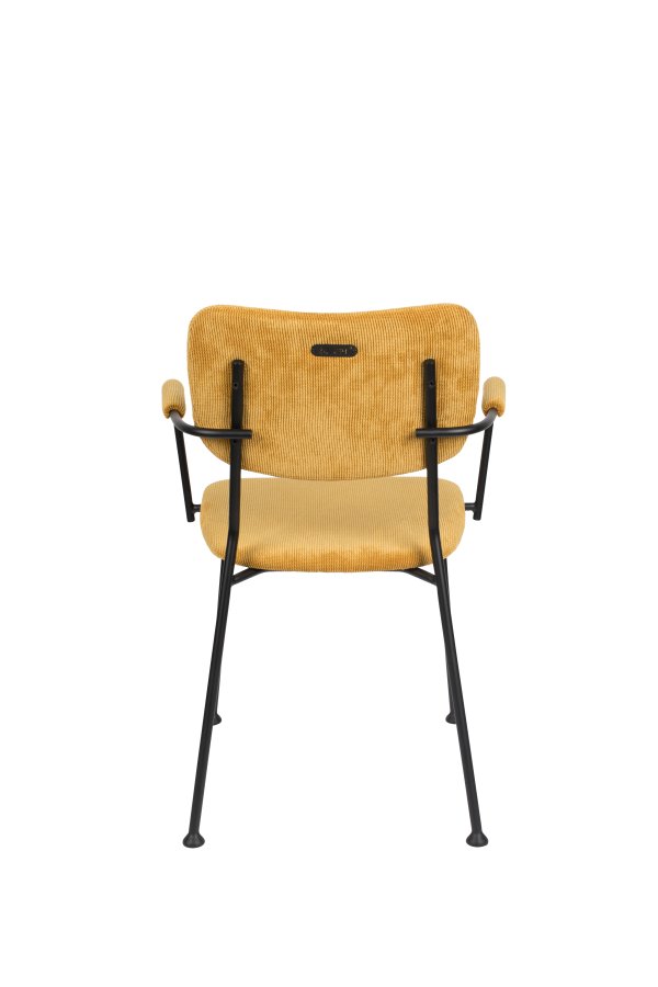 ZUIVER Benson spisebordsstol, m. armln - okkergul fljl polyester og sort stl