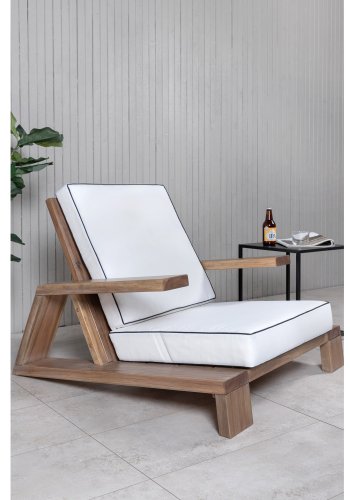 VENTURE DESIGN Daria loungestol til haven, m. armln - offwhite hynder og brun akacietr