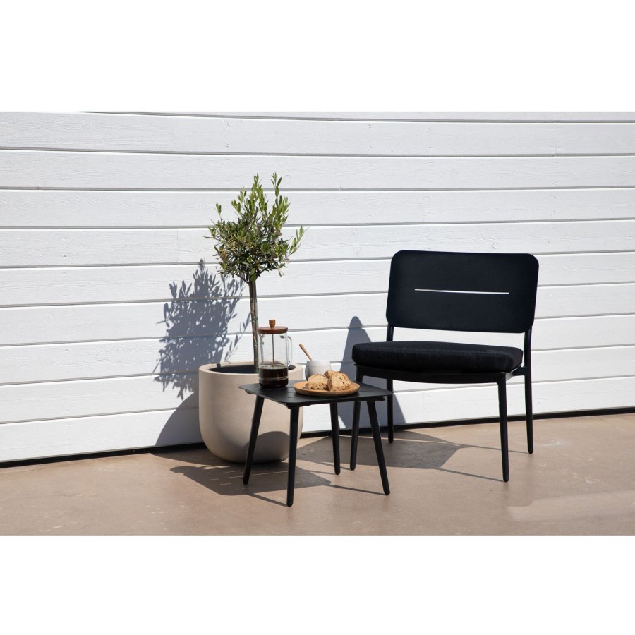 VENTURE DESIGN Lina loungestol, m. hynde - sort polyester og stl