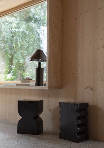 ZUIVER Cones skammel, rektangulr - blank beige aluminium (21x30)