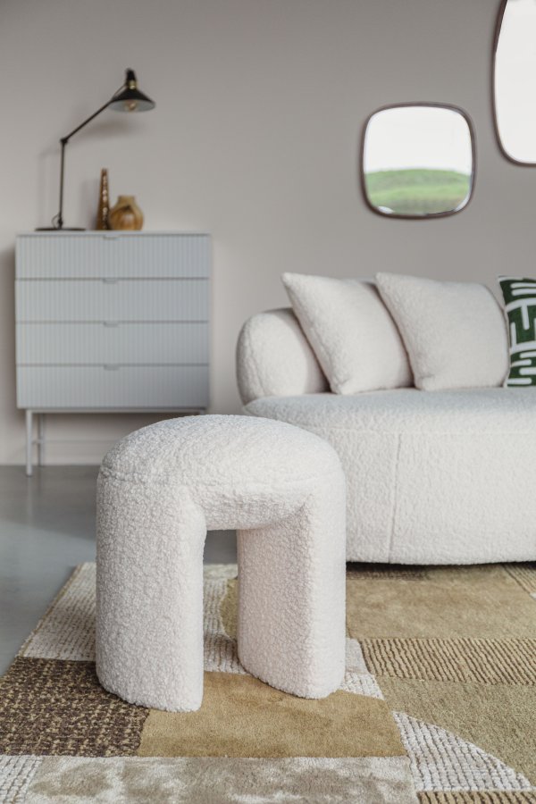 WHITE LABEL LIVING Noxx taburet - hvid polyester (42x42)