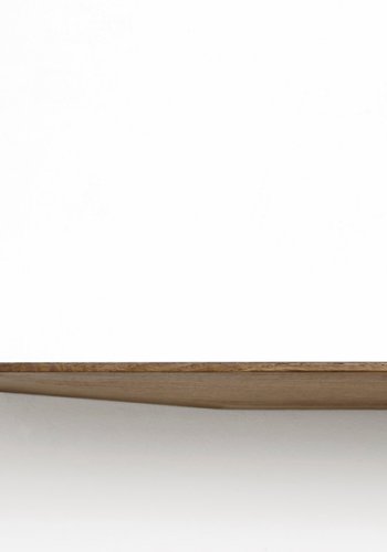 WOUD Stedge tilfjelseshylde - rget egetr og metal (80cm)