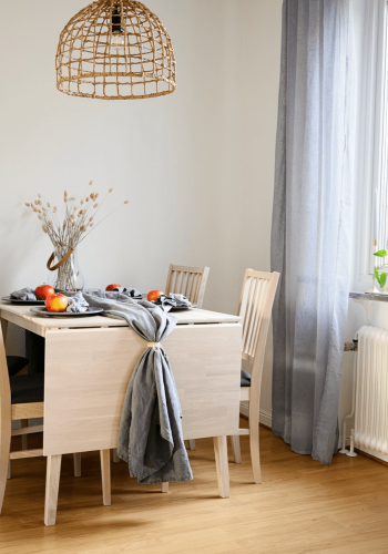 ROWICO Filippa spisebordsstol - hvidpigmenteret eg/gr stofhynde