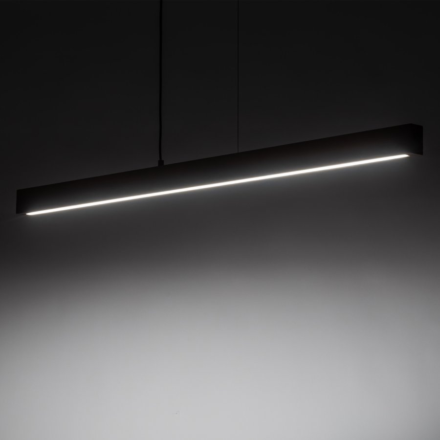 TK Teo LED loftlampe 1260 - valnddefarvet tr og sort metal