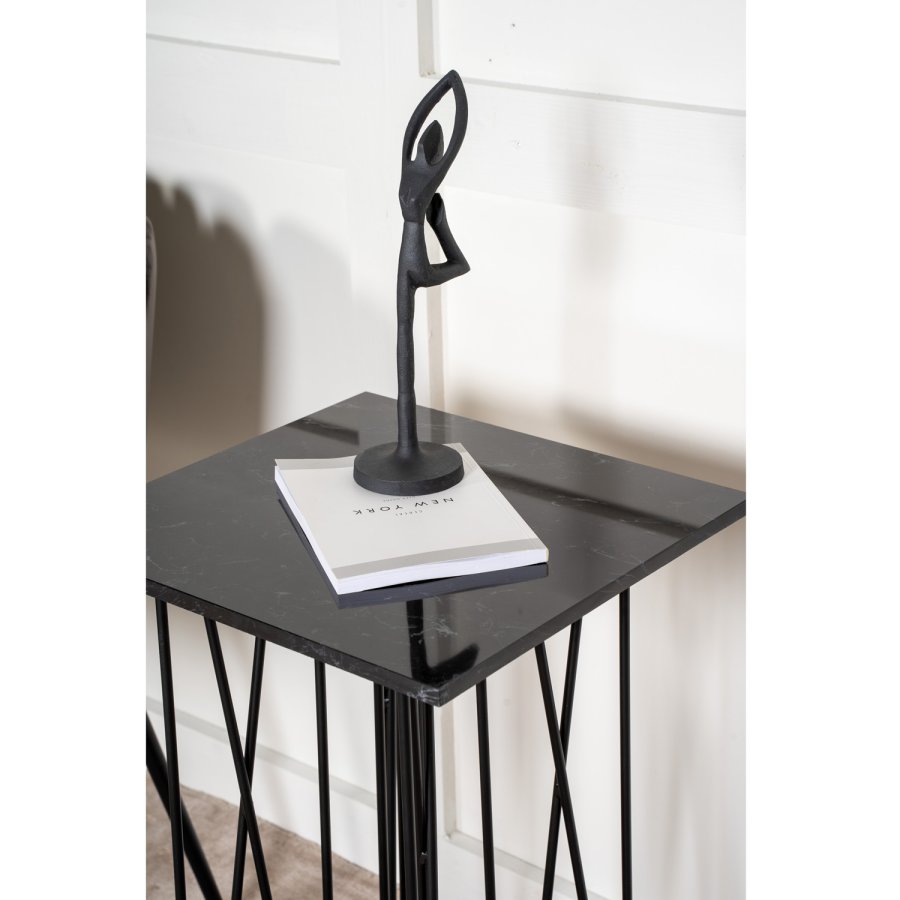 VENTURE DESIGN Stone sidebord, kvadratisk - sort kunstig sten og sort metal (40x40)