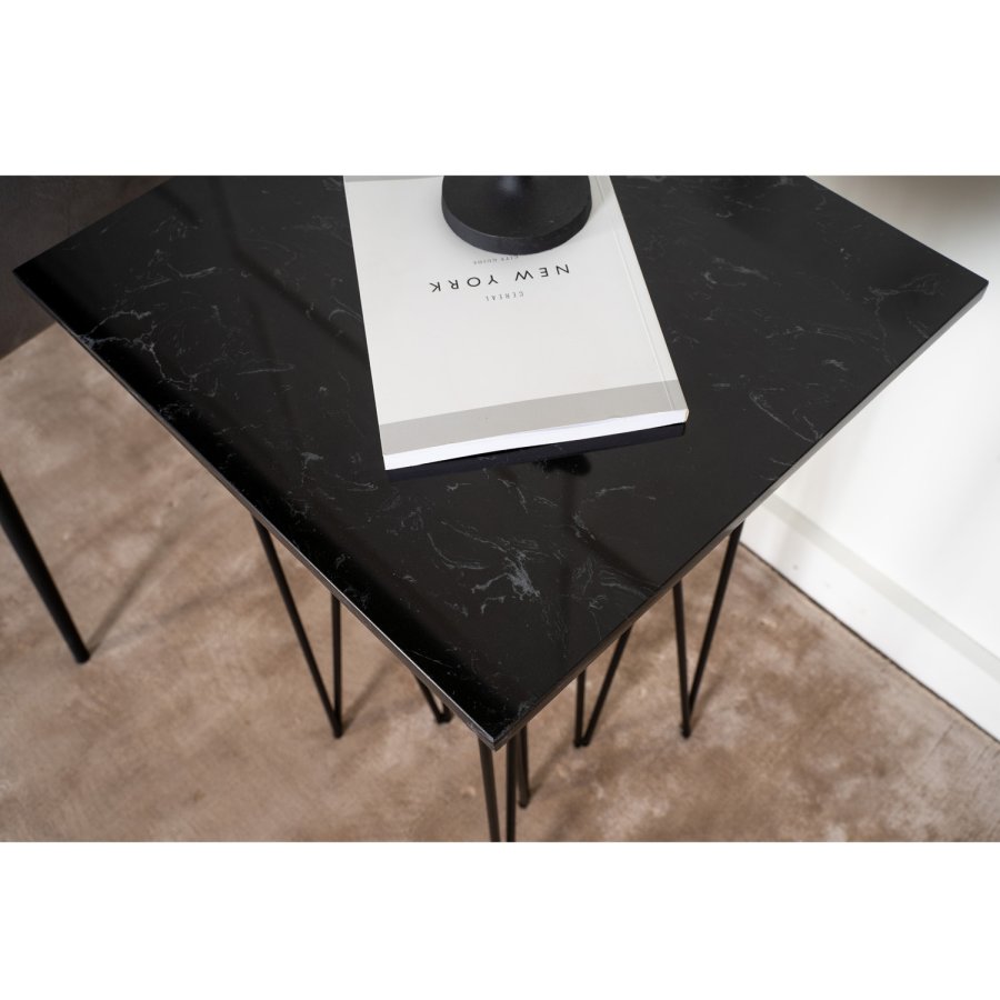 VENTURE DESIGN Stone sidebord, kvadratisk - sort kunstig sten og sort metal (40x40)