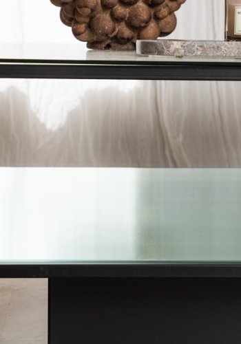 VENTURE DESIGN Maglehem sofabord, m. hylde - klar glas og sort stl (90x90)