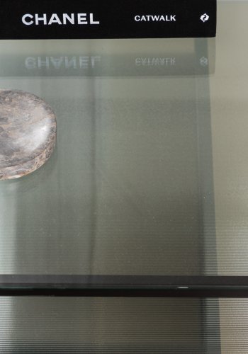 VENTURE DESIGN Maglehem sofabord, m. hylde - klar glas og sort stl (90x90)