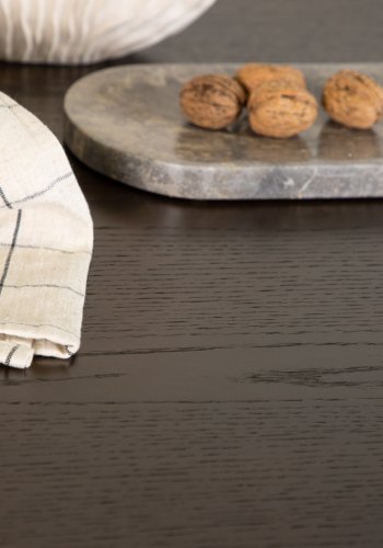 VENTURE DESIGN Ystad spisebord, rektangulr - mokka egefinér og sort aluminium (220x100)