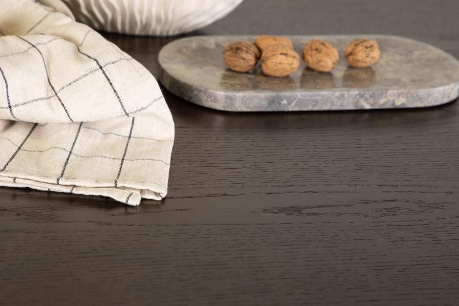 VENTURE DESIGN Ystad spisebord, rektangulr - mokka egefinér og sort aluminium (220x100)