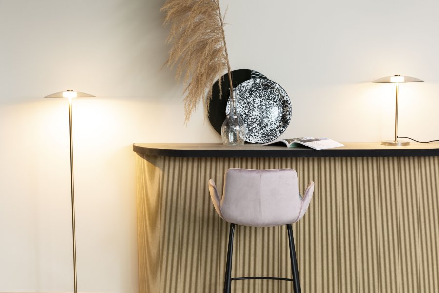 ZUIVER Brit barstol, m. rygln, armln og fodsttte - lyserd polyester og sort stl