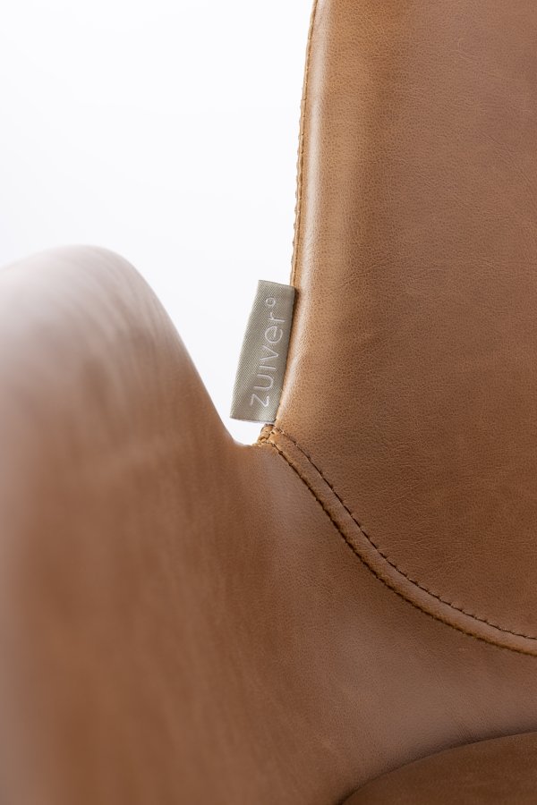 ZUIVER Brit LL barstol, m. rygln, armln og fodsttte - brun PU og sort stl