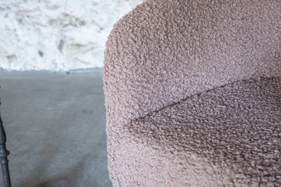 VENTURE DESIGN Fluffy lnestol - brun bamsestof polyester og sort stl