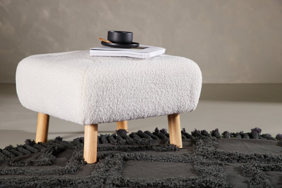 VENTURE DESIGN Salina puf, kvadratisk - hvid bamsestof polyester og natur gummitr (60x60)