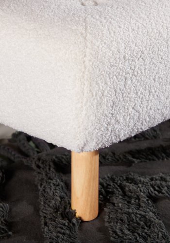 VENTURE DESIGN Salina puf, kvadratisk - hvid bamsestof polyester og natur gummitr (60x60)