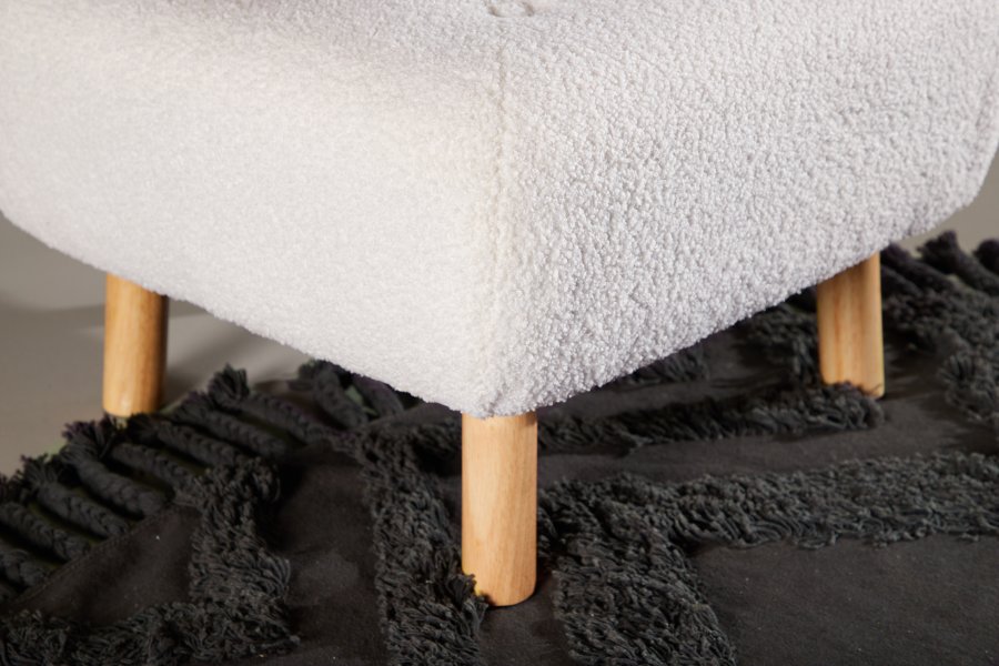 VENTURE DESIGN Salina puf, kvadratisk - hvid bamsestof polyester og natur gummitr (60x60)