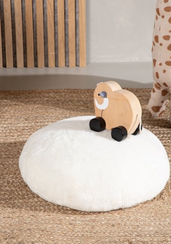 VENTURE DESIGN Ruston brnepuf, rund - hvid lammeuld (40)