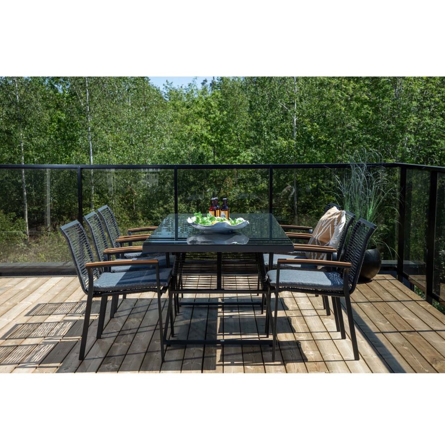 VENTURE DESIGN Dallas Dining Table