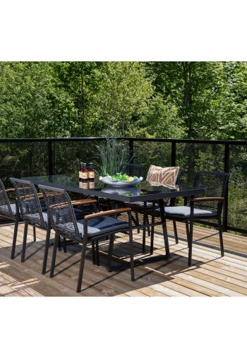 VENTURE DESIGN Dallas Dining Table