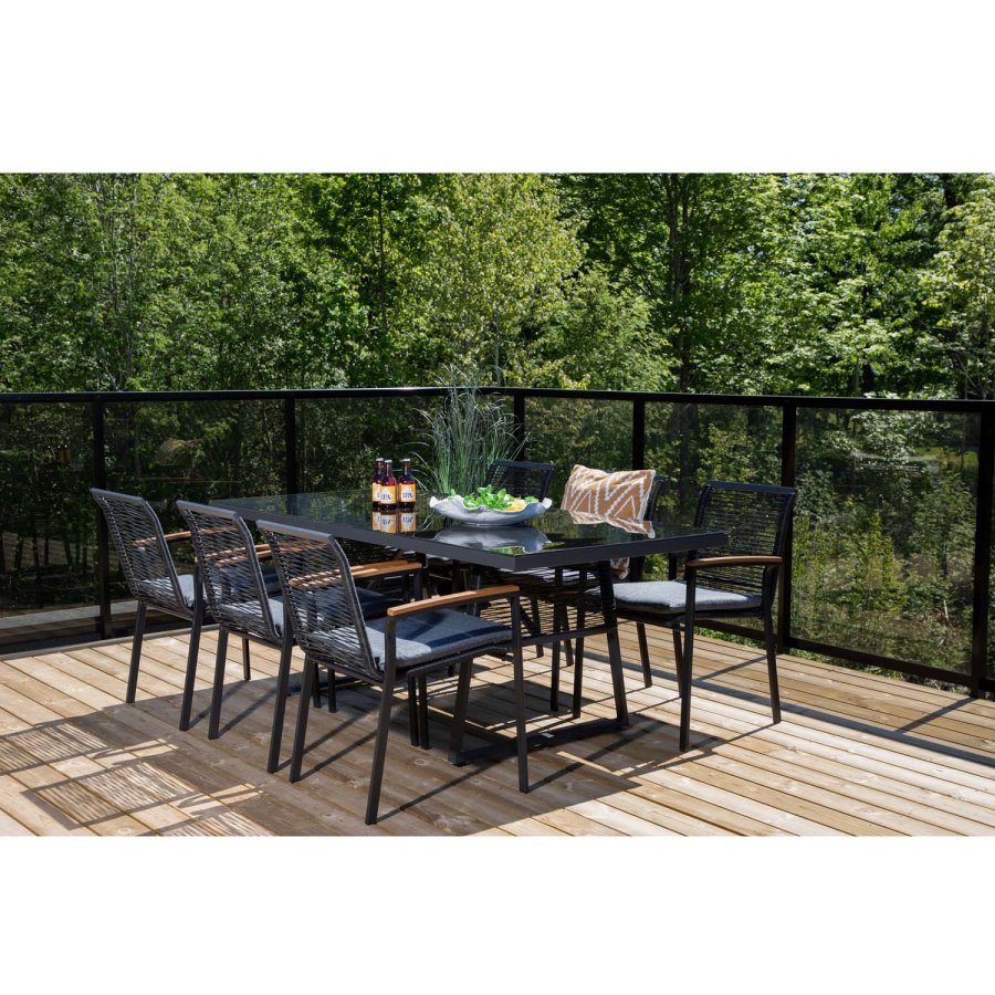 VENTURE DESIGN Dallas Dining Table