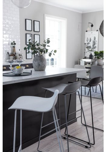 VENTURE DESIGN Wave barstol, m. rygln og fodsttte - sort plast og sort metal