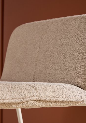 VENTURE DESIGN Bisbee barstol, m. rygln og fodsttte - beige bouclé stof og stl