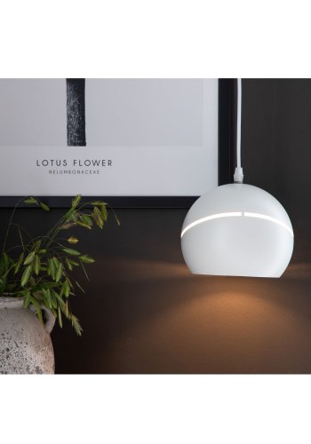 VENTURE DESIGN Wei loftlampe - hvid jern