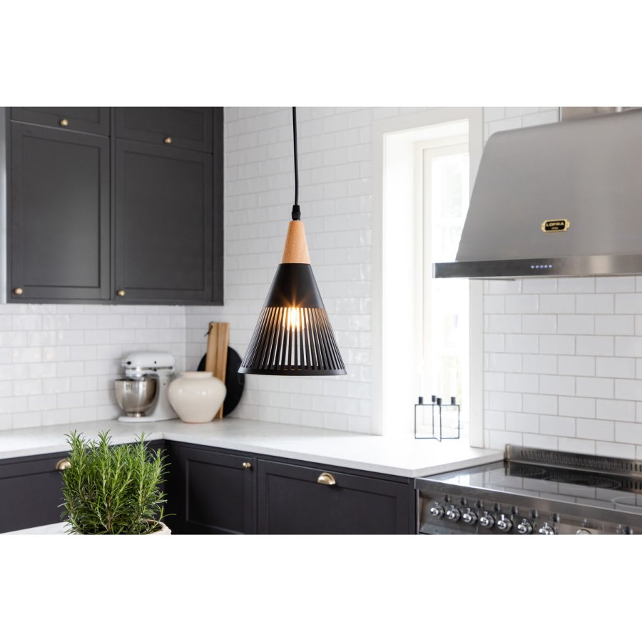 VENTURE DESIGN Gruid loftlampe - natur tr og sort jern