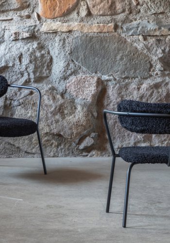 VENTURE DESIGN Duffy lnestol - sort bamsestof polyester og sort stl